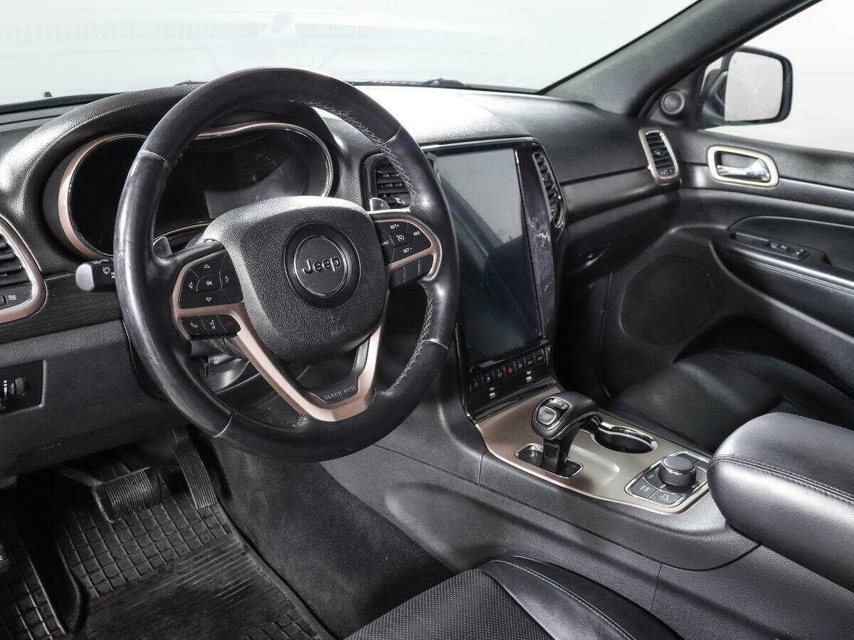 Jeep Grand Cherokee 2013 года с пробегом. Фото: #11