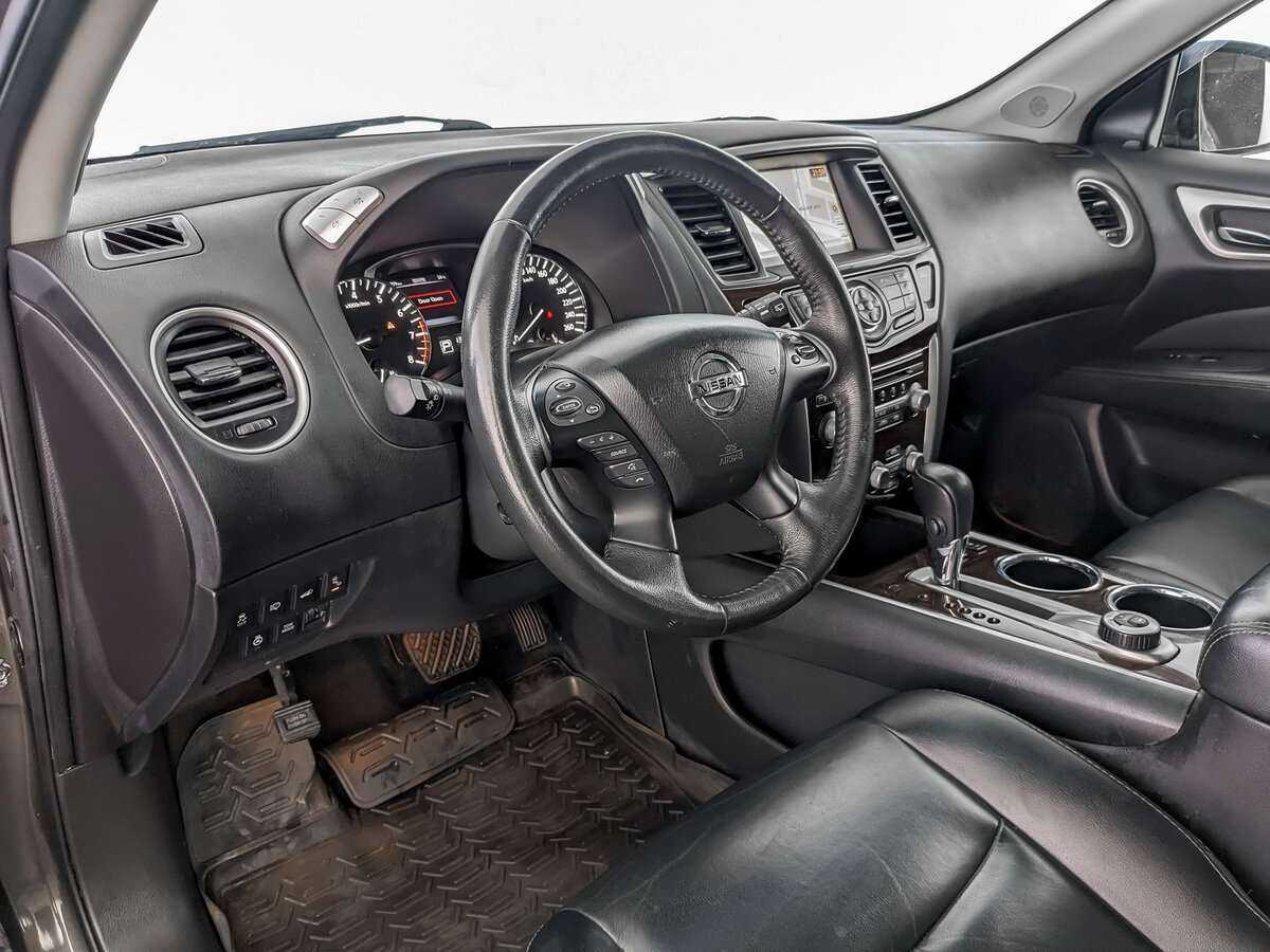 Nissan Pathfinder 2016 года с пробегом. Фото: #13