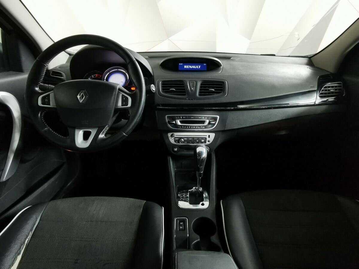 Renault Fluence 2012 года с пробегом. Фото: #9