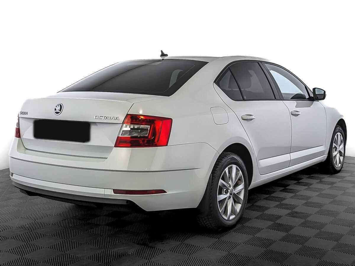Skoda Octavia 2019 года с пробегом. Фото: #4