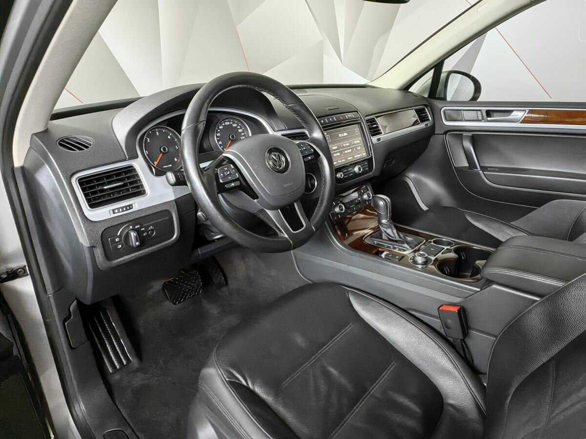 Volkswagen Touareg 2017 года с пробегом. Фото: #13