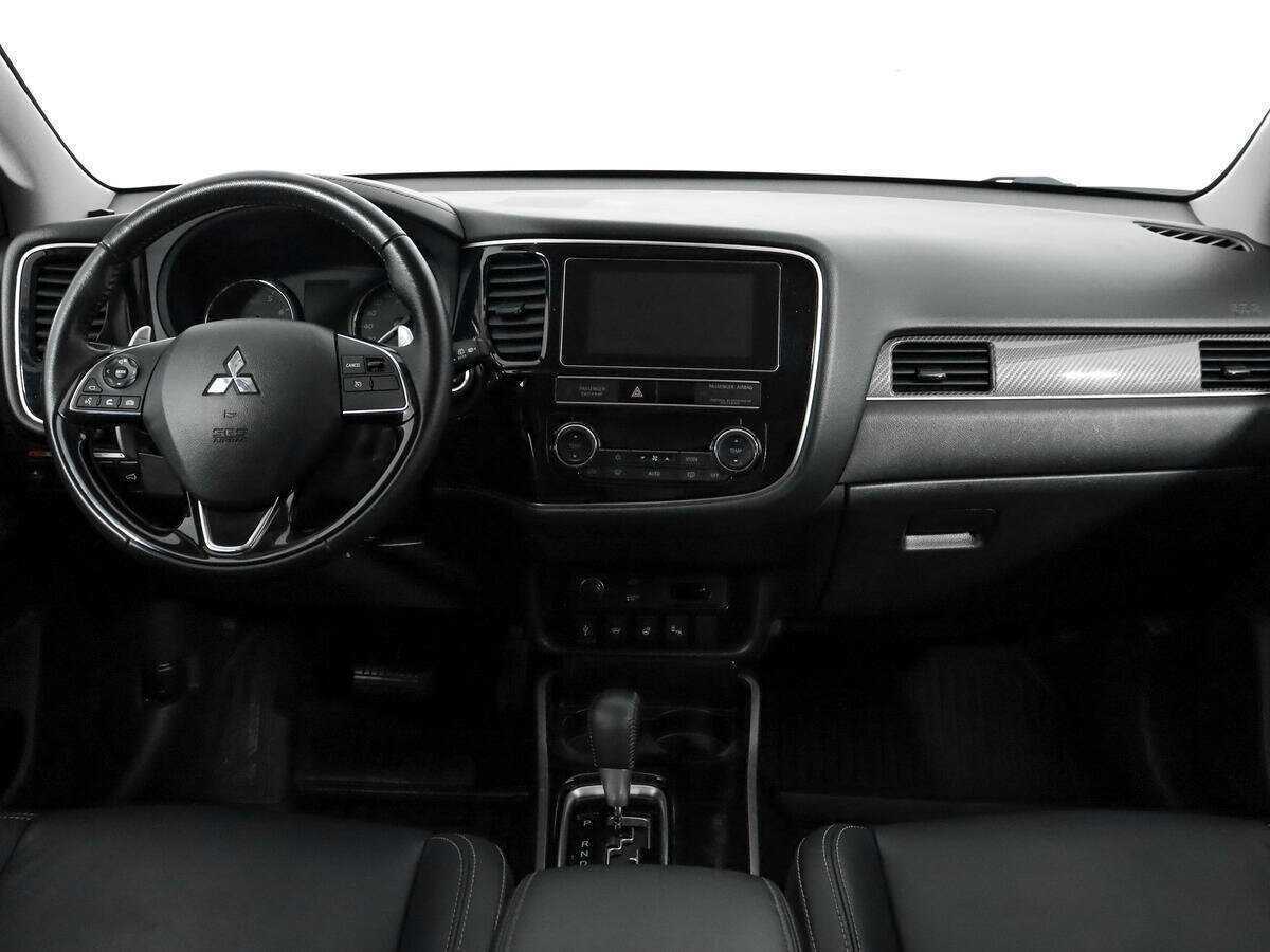Mitsubishi Outlander 2019 года с пробегом. Фото: #10