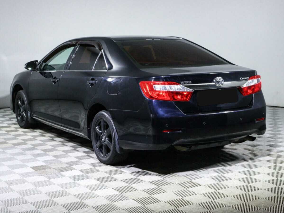 Toyota Camry 2013 года с пробегом. Фото: #6