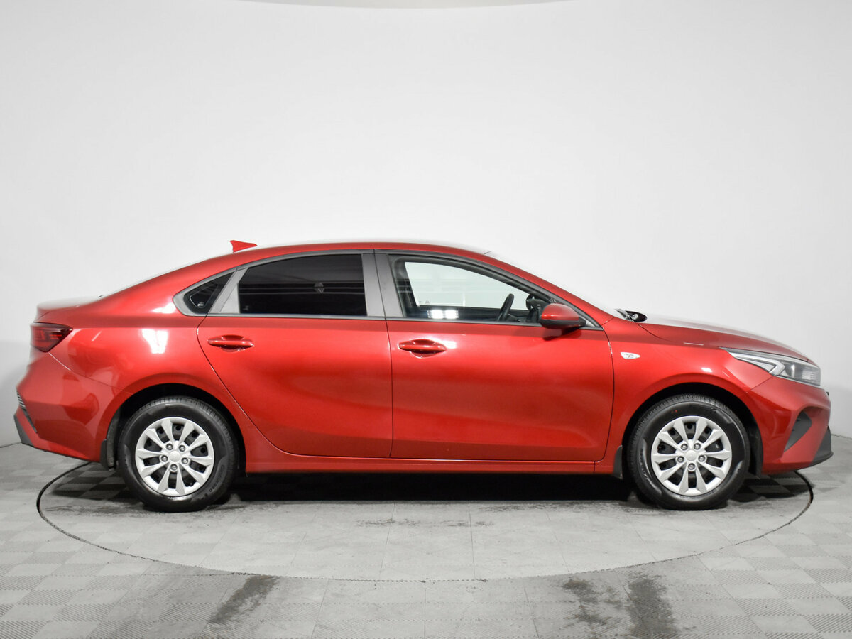 Kia Cerato 2021 года с пробегом. Фото: #3
