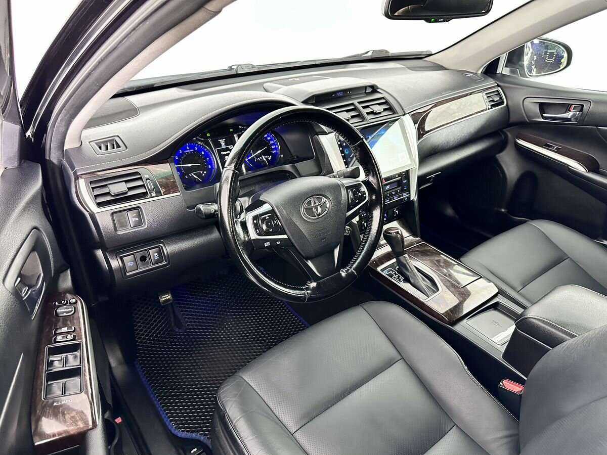 Toyota Camry 2016 года с пробегом. Фото: #6