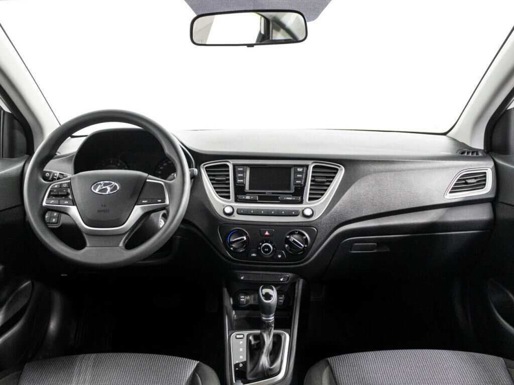 Hyundai Solaris 2021 года с пробегом. Фото: #12