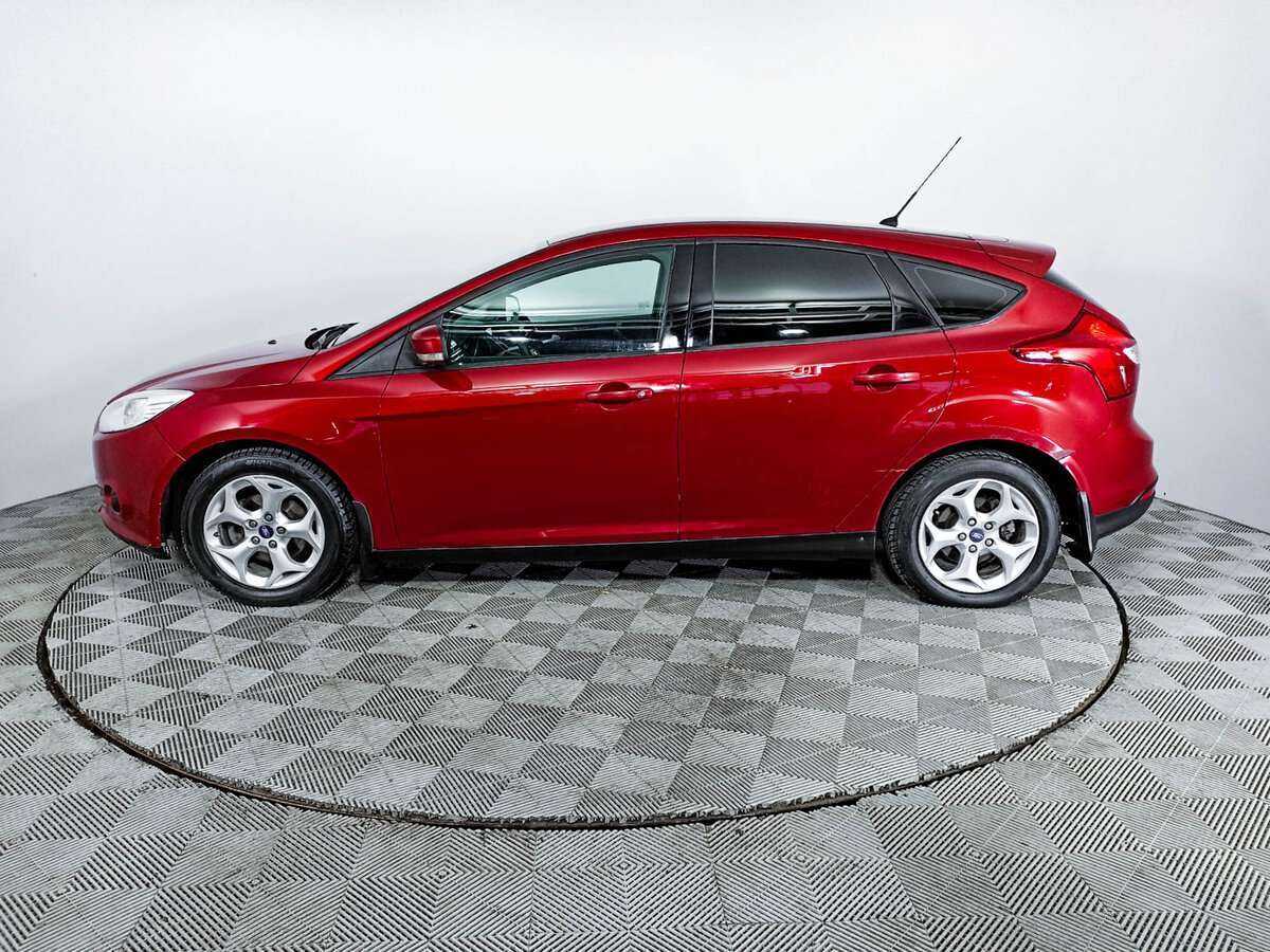 Ford Focus 2013 года с пробегом. Фото: #7