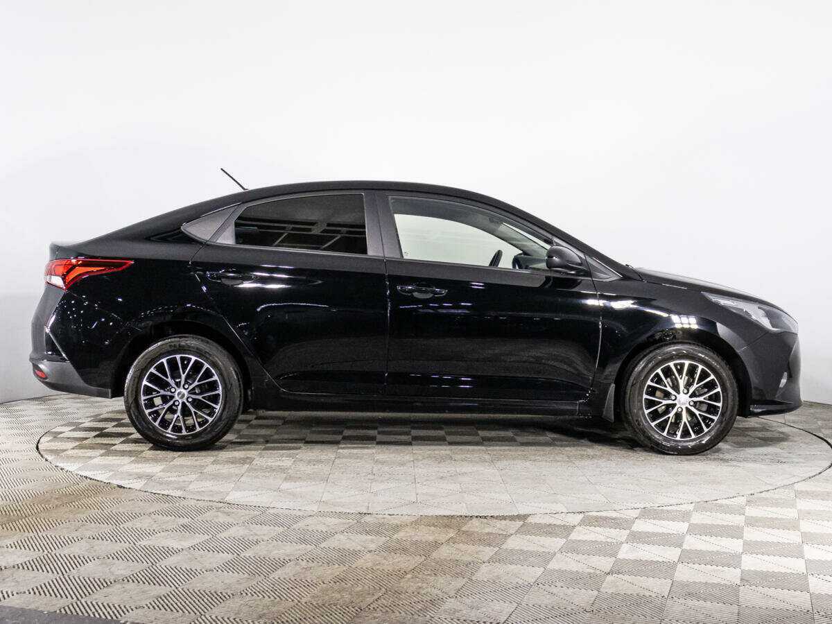 Hyundai Solaris 2021 года с пробегом. Фото: #3