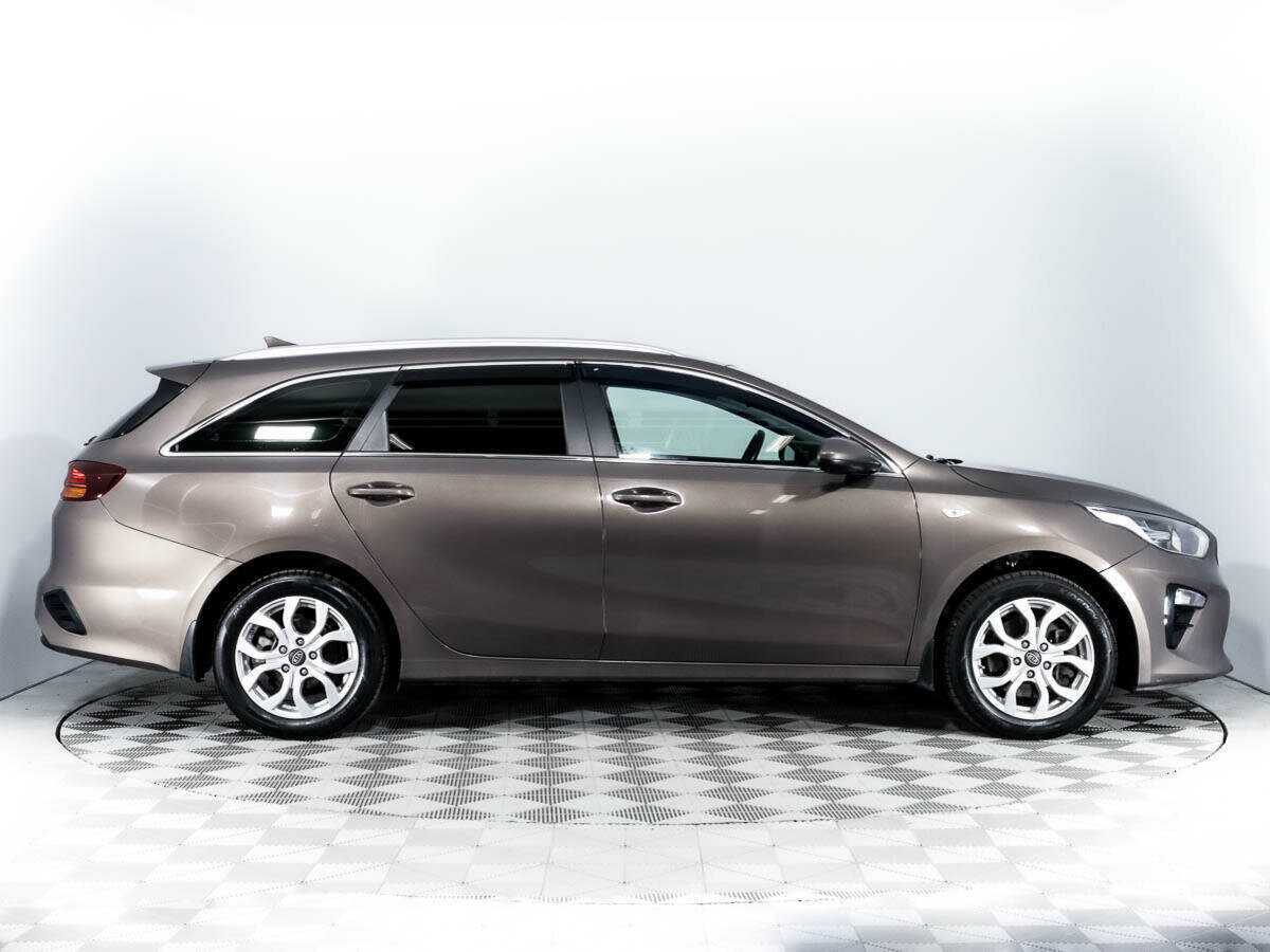 Kia Ceed 2019 года с пробегом. Фото: #3