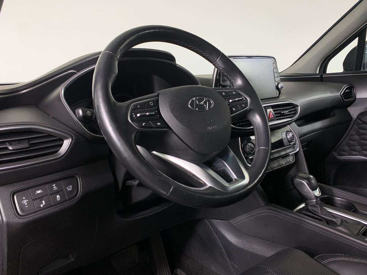 Hyundai Santa Fe 2019 года с пробегом. Фото: #8