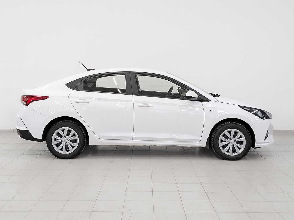 Hyundai Solaris 2021 года с пробегом. Фото: #3