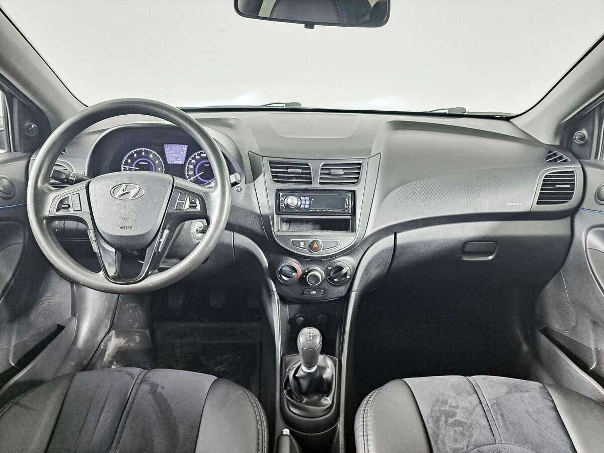 Hyundai Solaris 2012 года с пробегом. Фото: #9