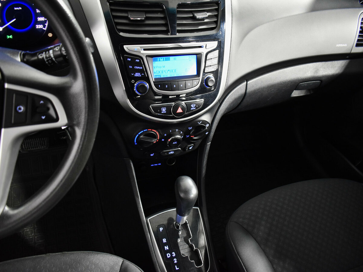 Hyundai Solaris 2012 года с пробегом. Фото: #17