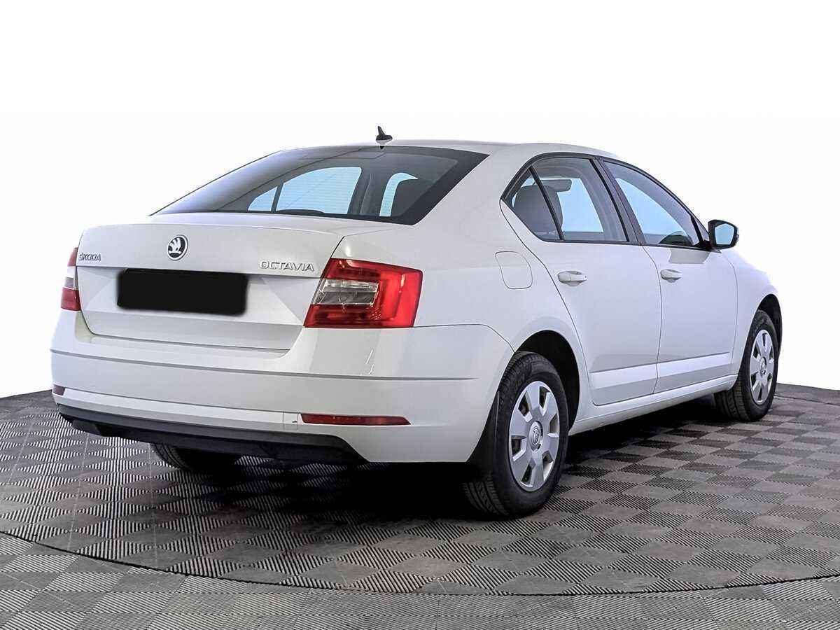 Skoda Octavia 2019 года с пробегом. Фото: #4