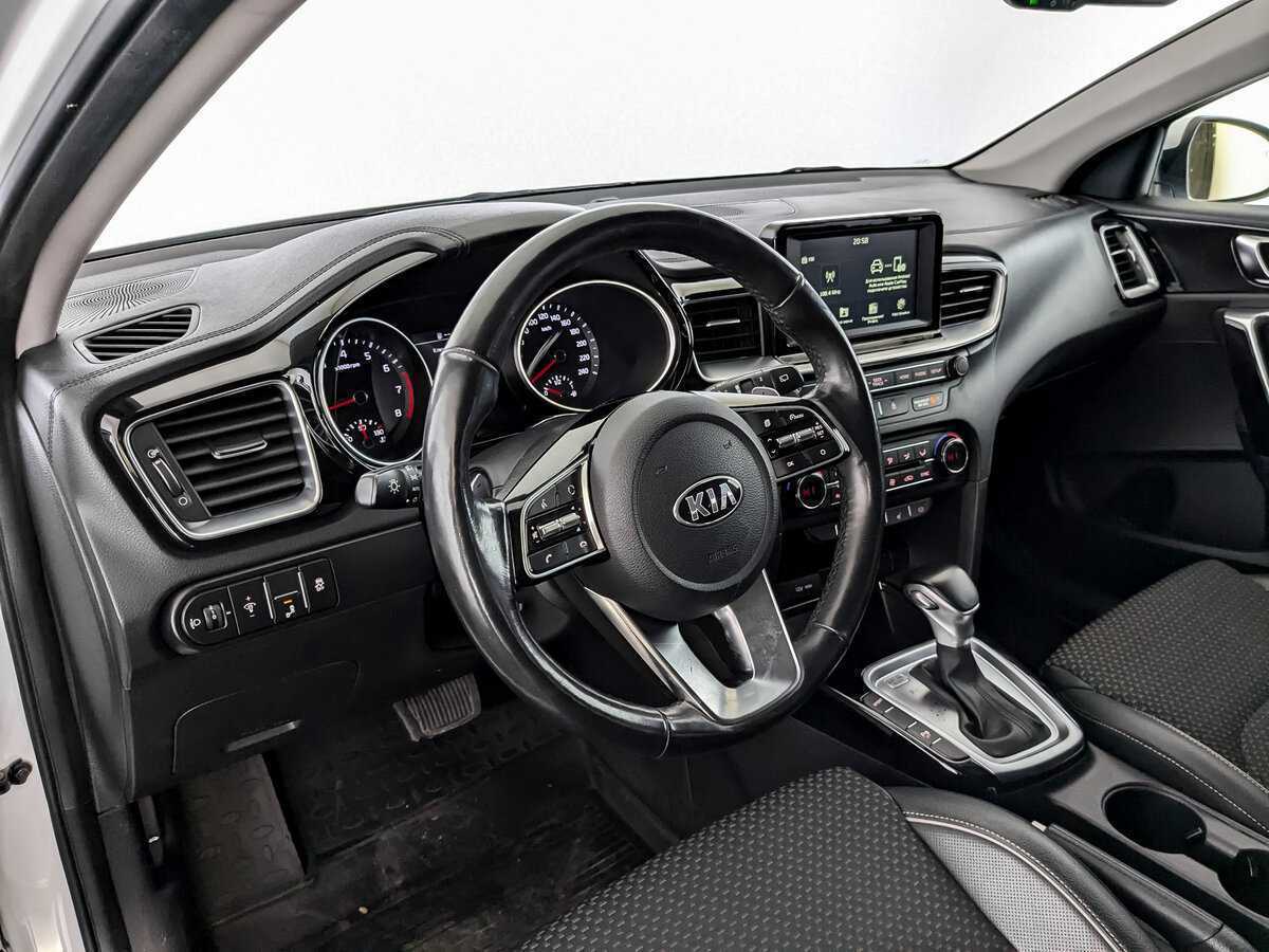 Kia Ceed 2020 года с пробегом. Фото: #15