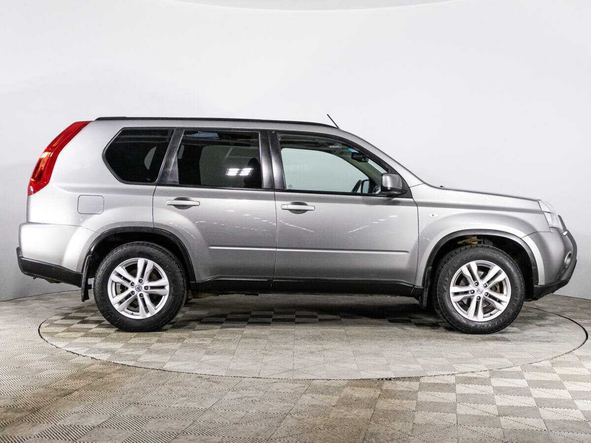 Nissan X-Trail 2012 года с пробегом. Фото: #3