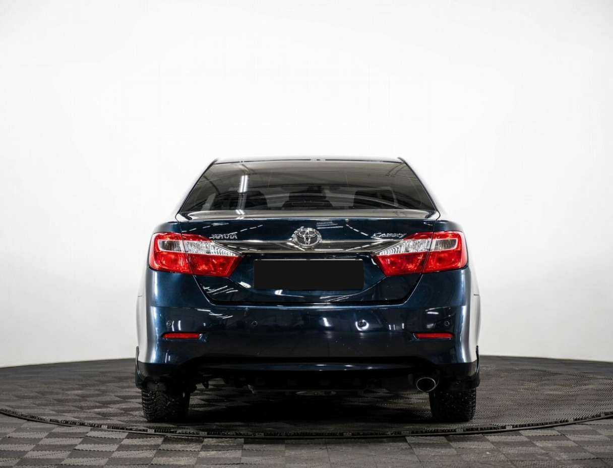 Toyota Camry 2014 года с пробегом. Фото: #4