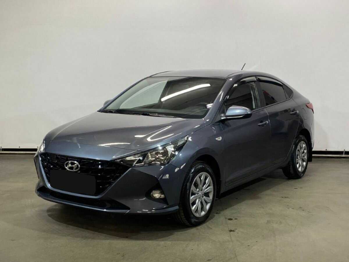 Hyundai Solaris 2022 года с пробегом. Посмотреть фото