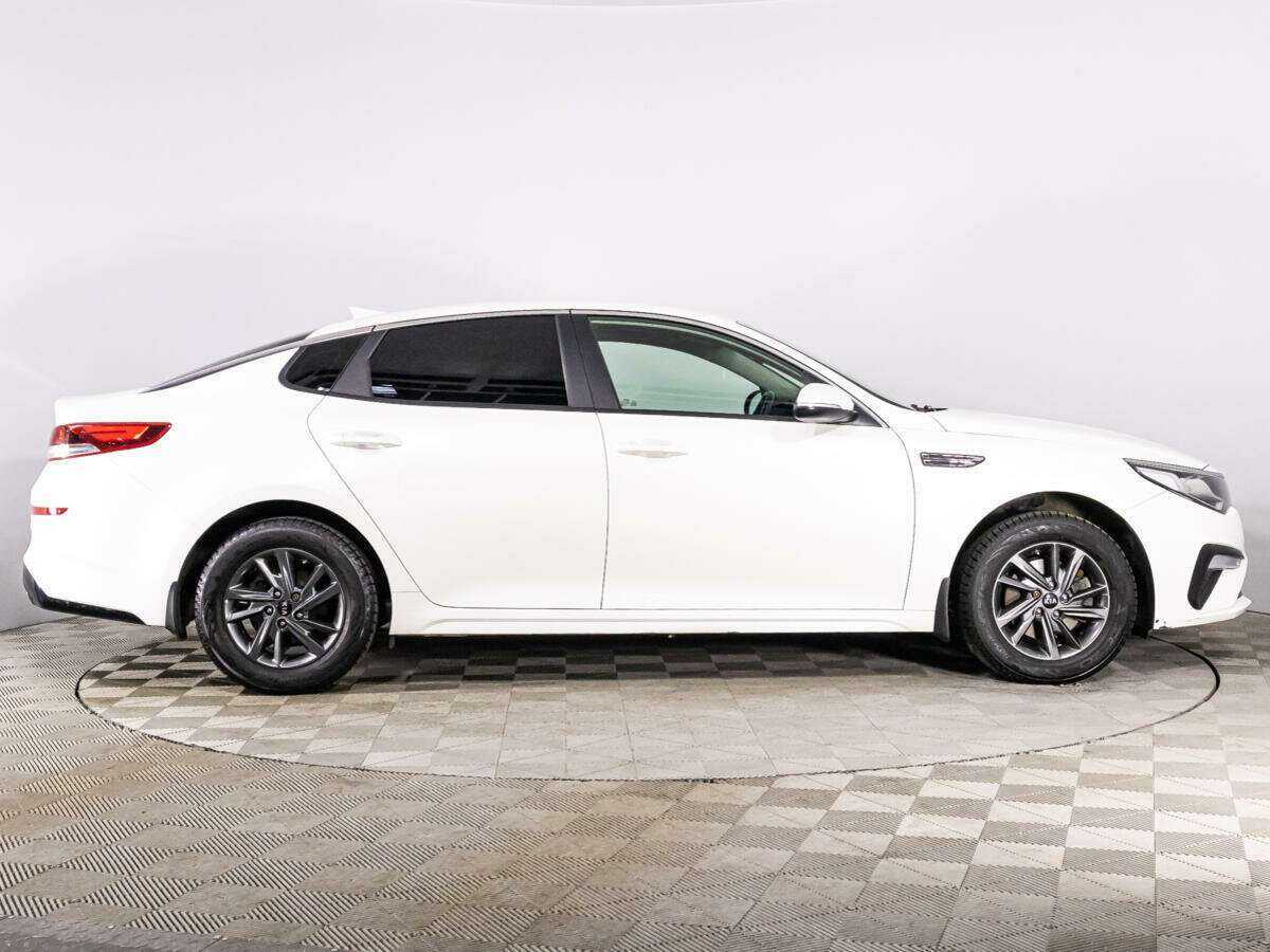 Kia Optima 2018 года с пробегом. Фото: #3