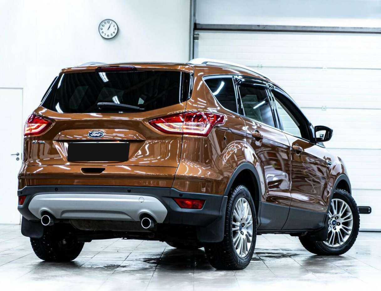 Ford Kuga 2013 года с пробегом. Фото: #1