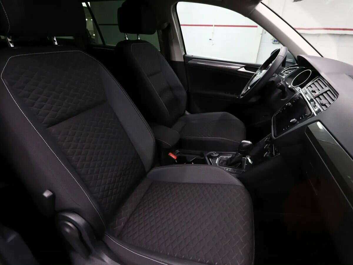 Volkswagen Tiguan 2018 года с пробегом. Фото: #13