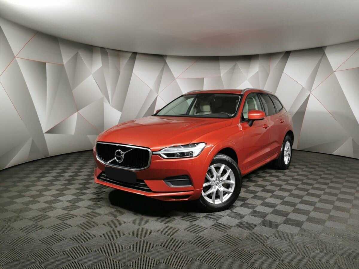 Volvo XC60 2018 года с пробегом. Посмотреть фото