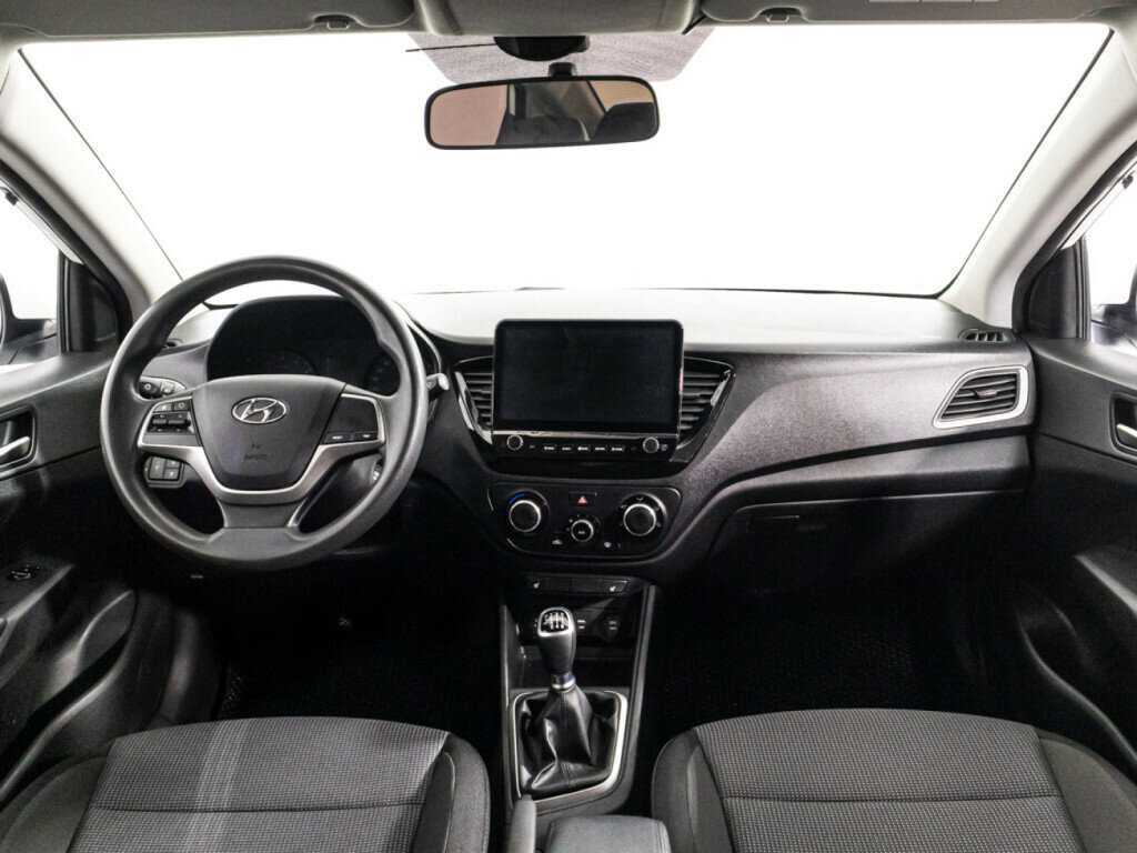 Hyundai Solaris 2017 года с пробегом. Фото: #12