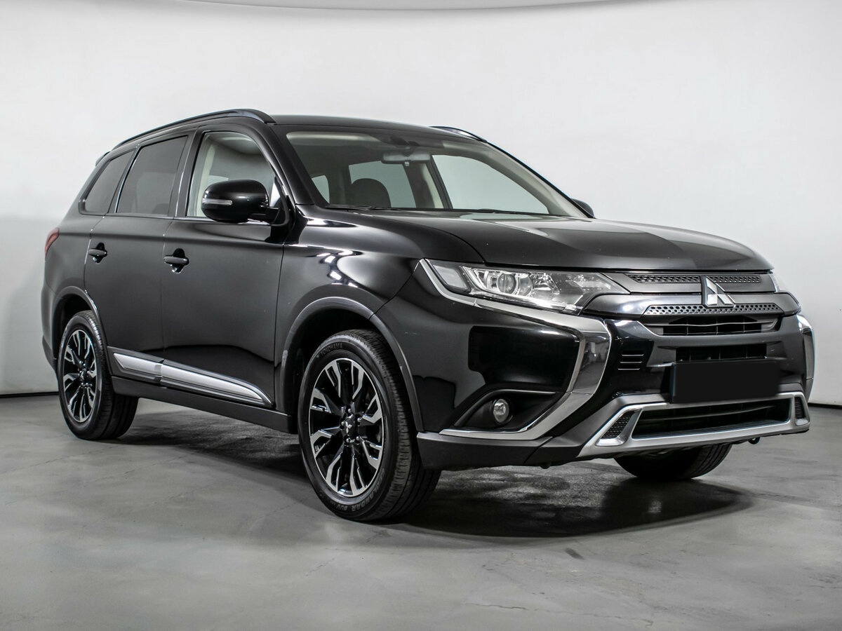 Mitsubishi Outlander 2022 года с пробегом. Фото: #2