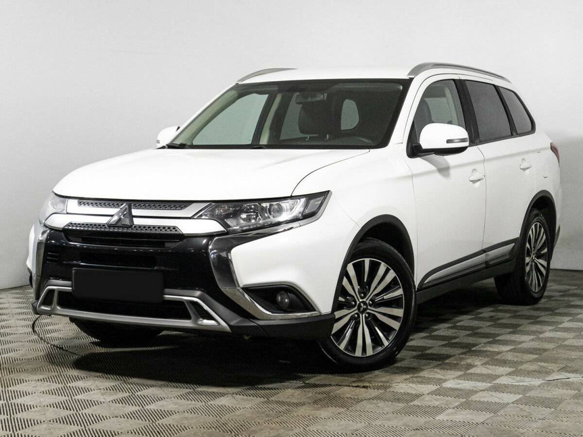 Mitsubishi Outlander 2020 года с пробегом. Посмотреть фото