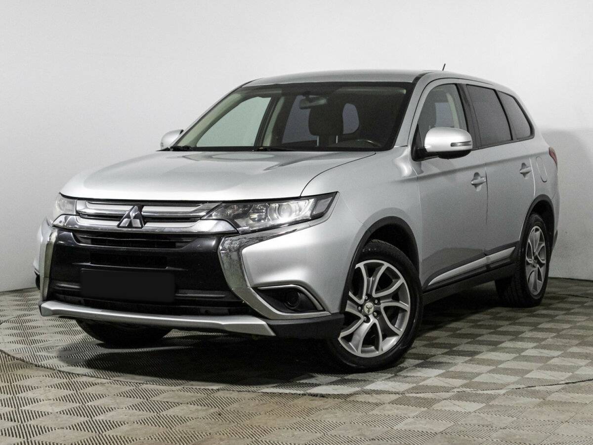 Mitsubishi Outlander 2016 года с пробегом. Фото: #0