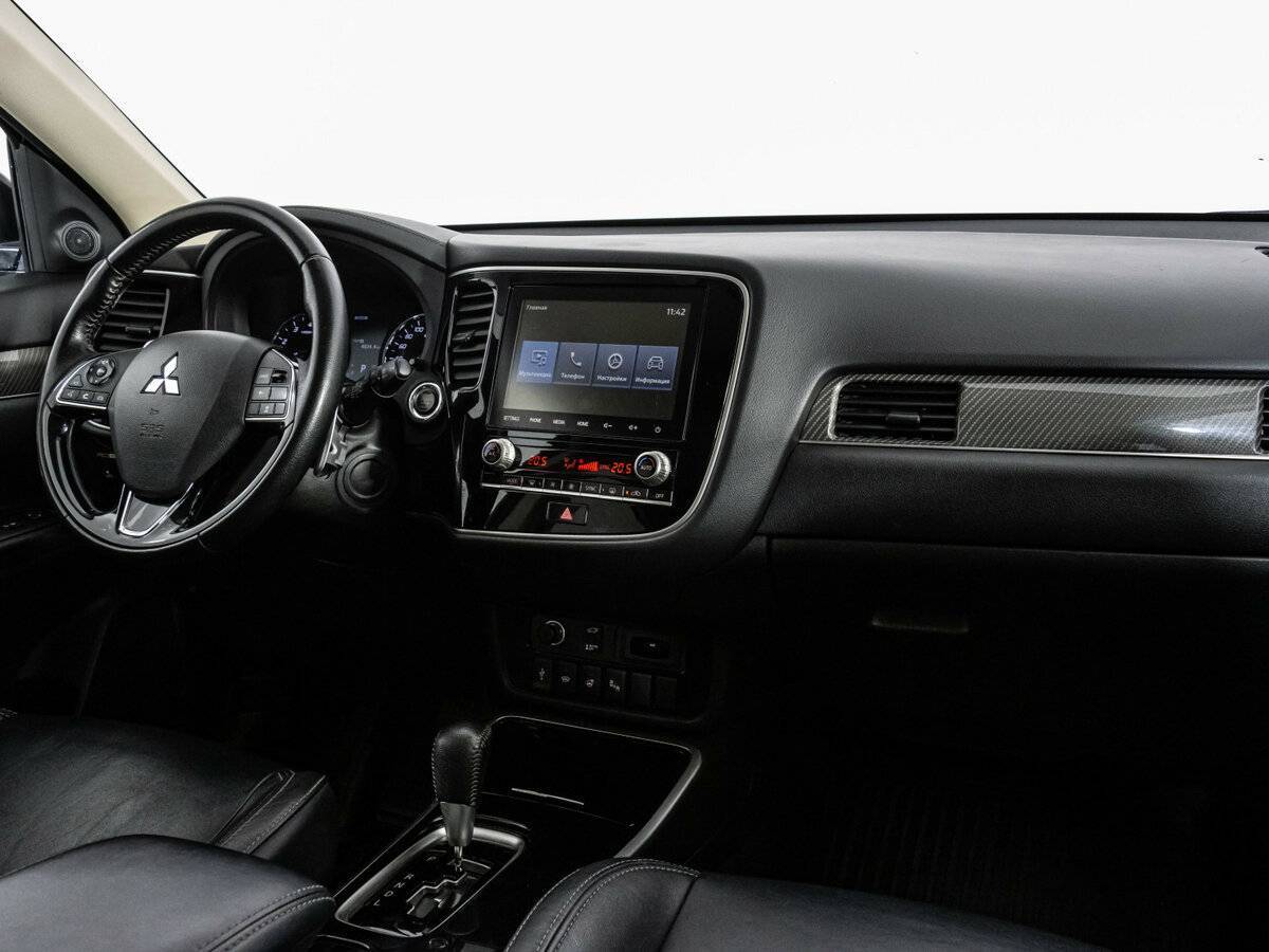 Mitsubishi Outlander 2020 года с пробегом. Фото: #8
