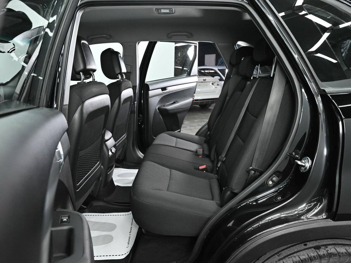 Kia Sorento 2015 года с пробегом. Фото: #15