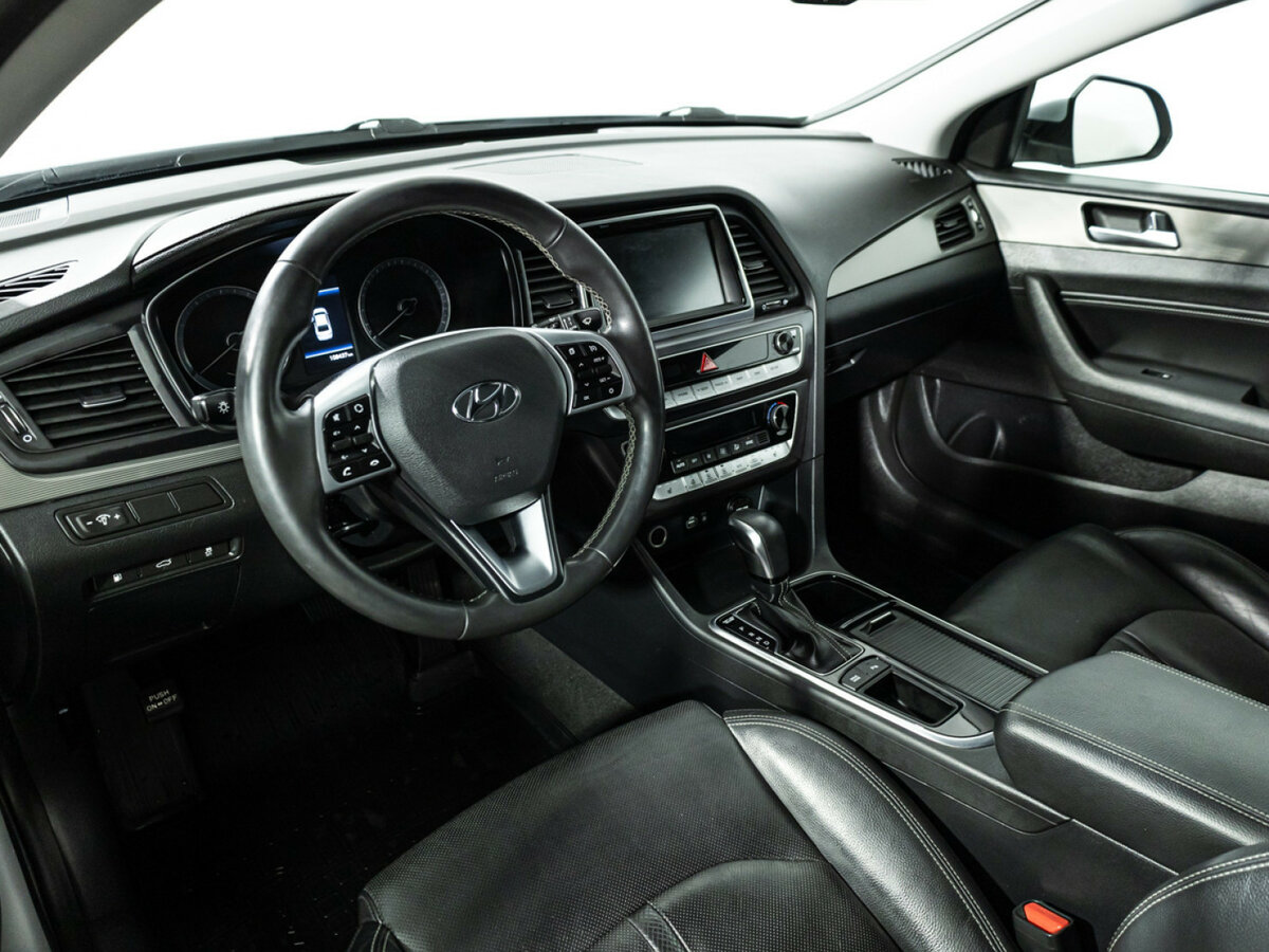 Hyundai Sonata 2018 года с пробегом. Фото: #10