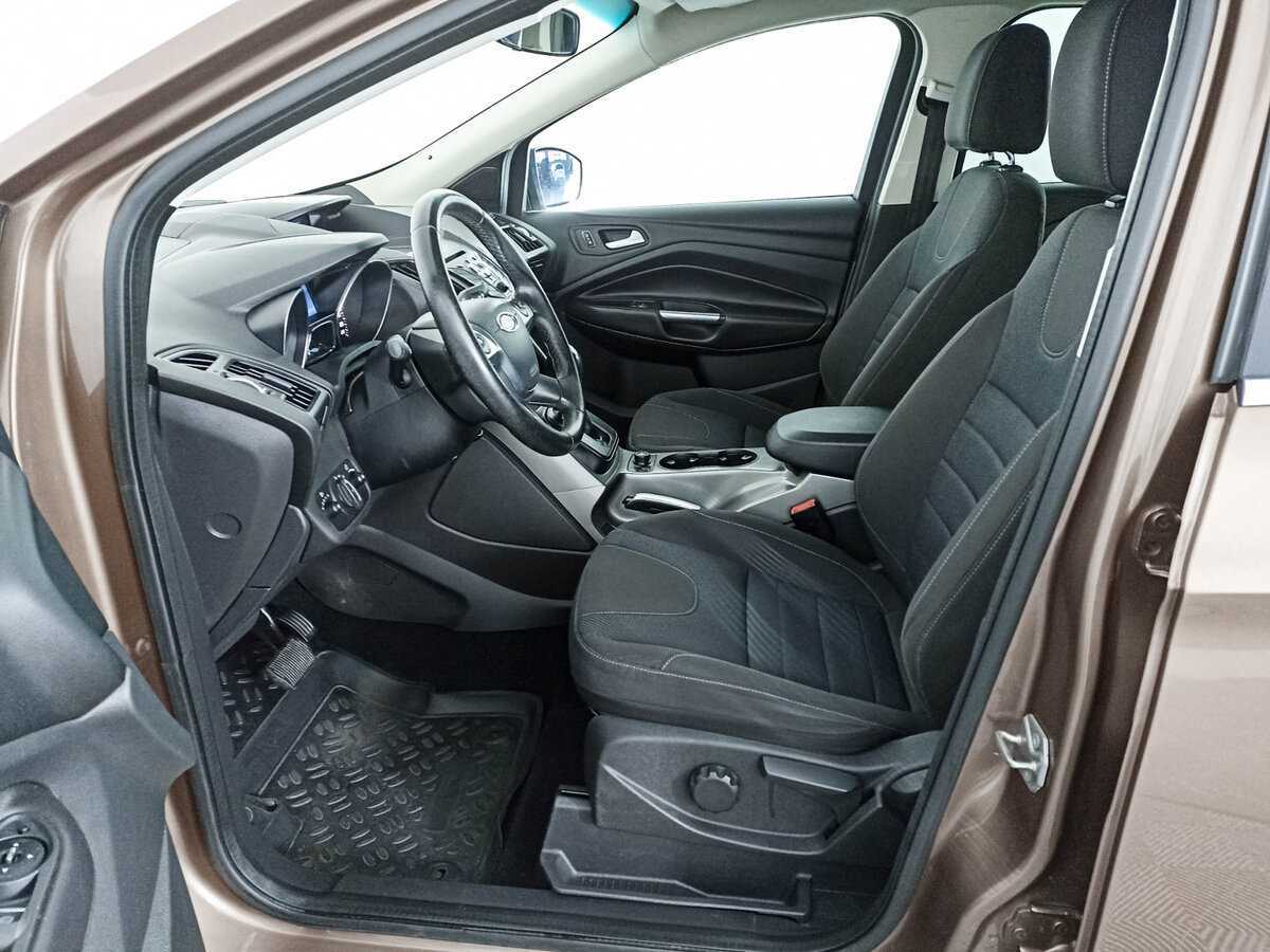 Ford Kuga 2013 года с пробегом. Фото: #13