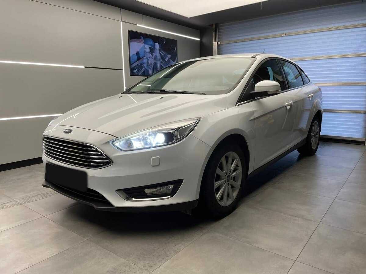 Ford Focus 2019 года с пробегом. Посмотреть фото