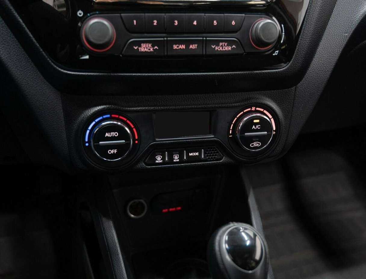 Kia Rio 2013 года с пробегом. Фото: #16