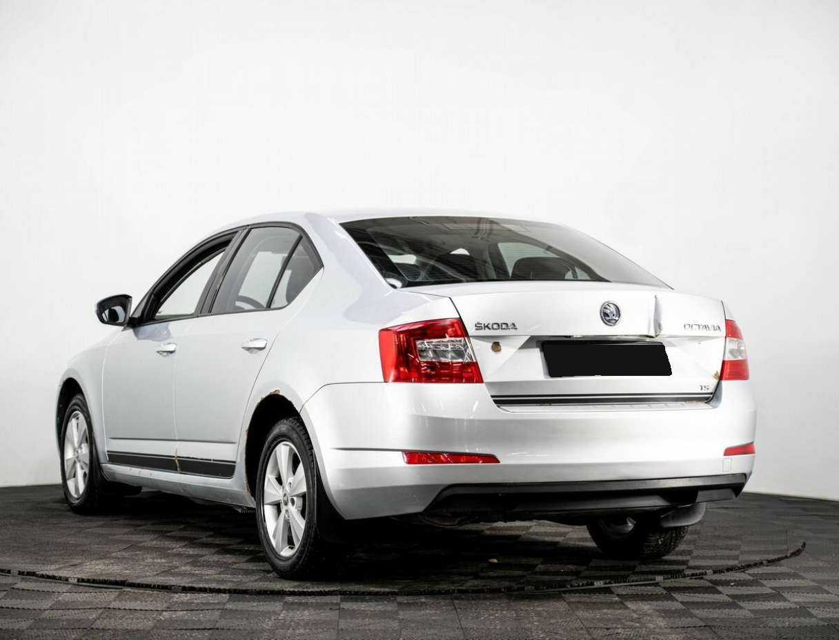 Skoda Octavia 2013 года с пробегом. Фото: #3