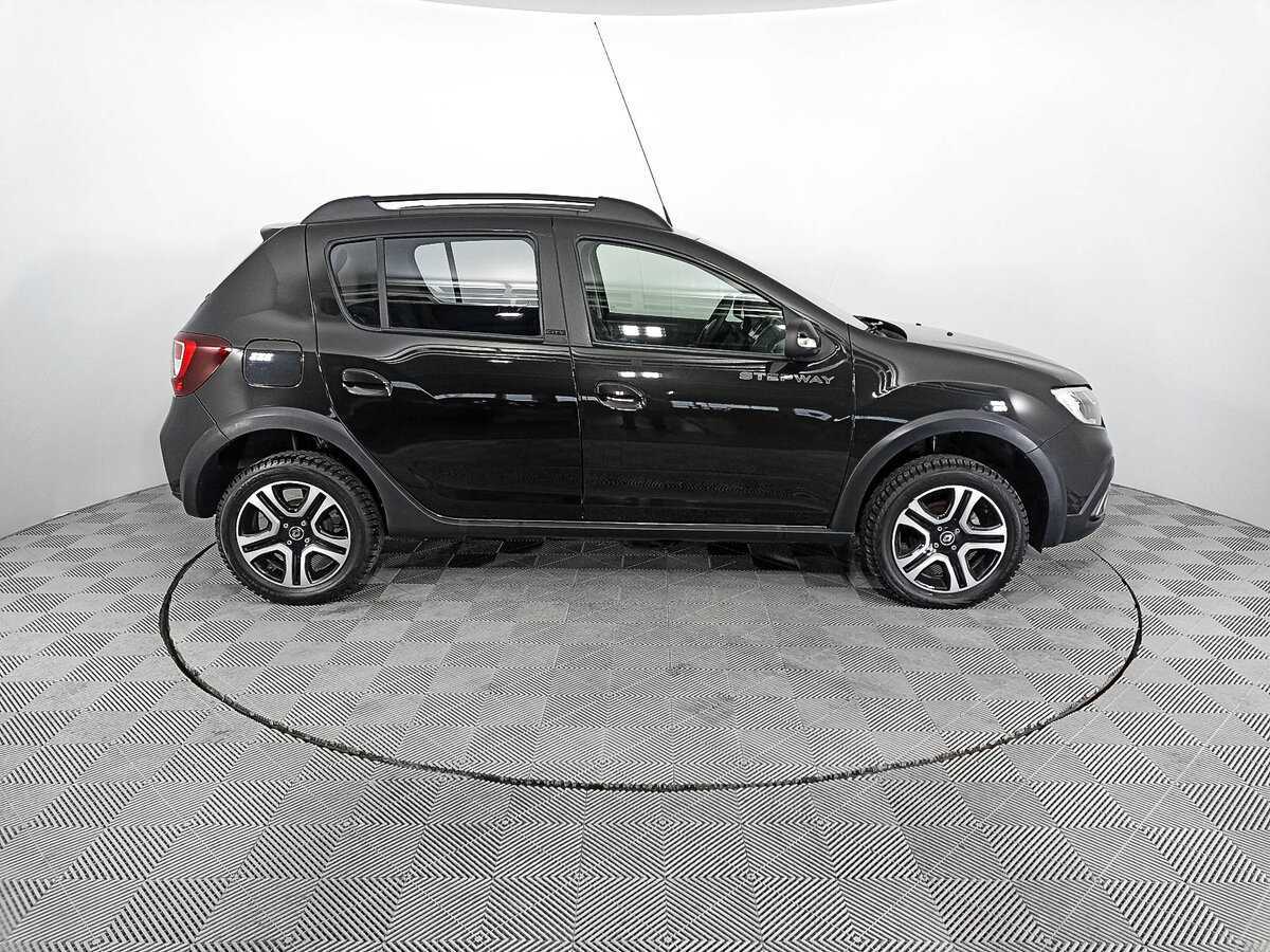 Renault Sandero 2021 года с пробегом. Фото: #3