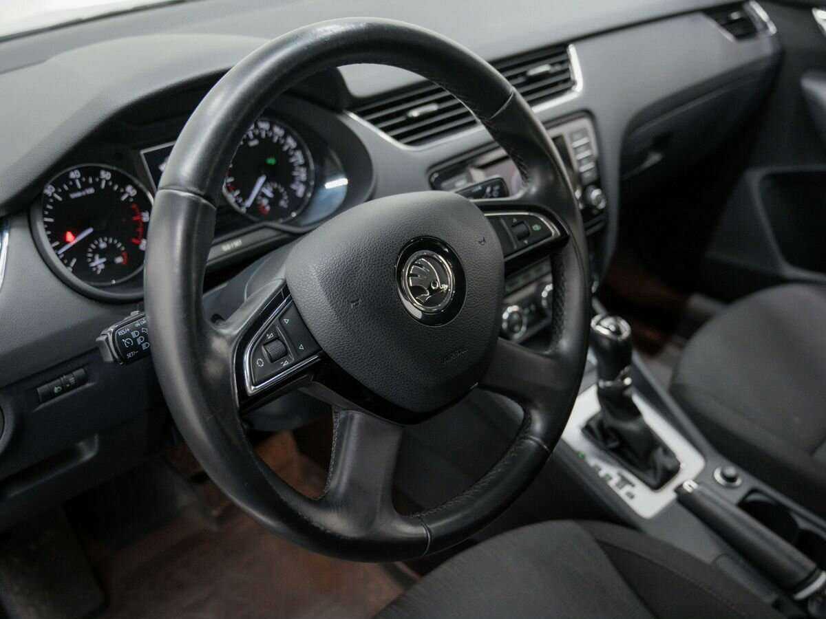 Skoda Octavia 2013 года с пробегом. Фото: #17