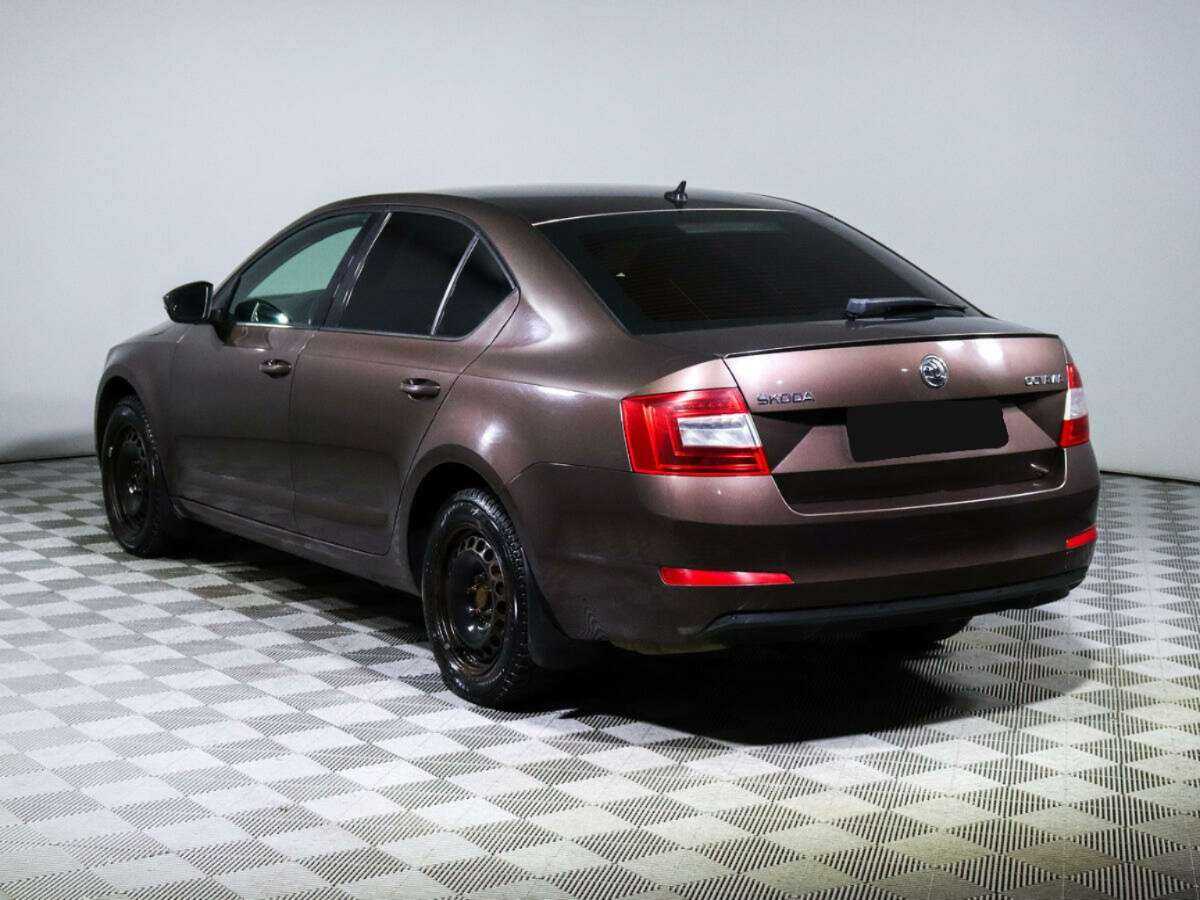 Skoda Octavia 2013 года с пробегом. Фото: #5