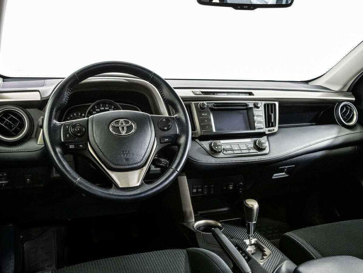 Toyota RAV4 2013 года с пробегом. Фото: #8