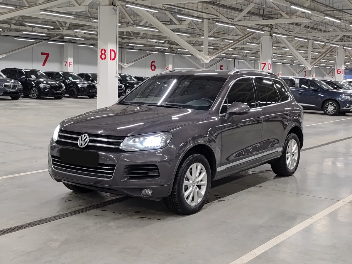Volkswagen Touareg 2012 года с пробегом. Фото: #0
