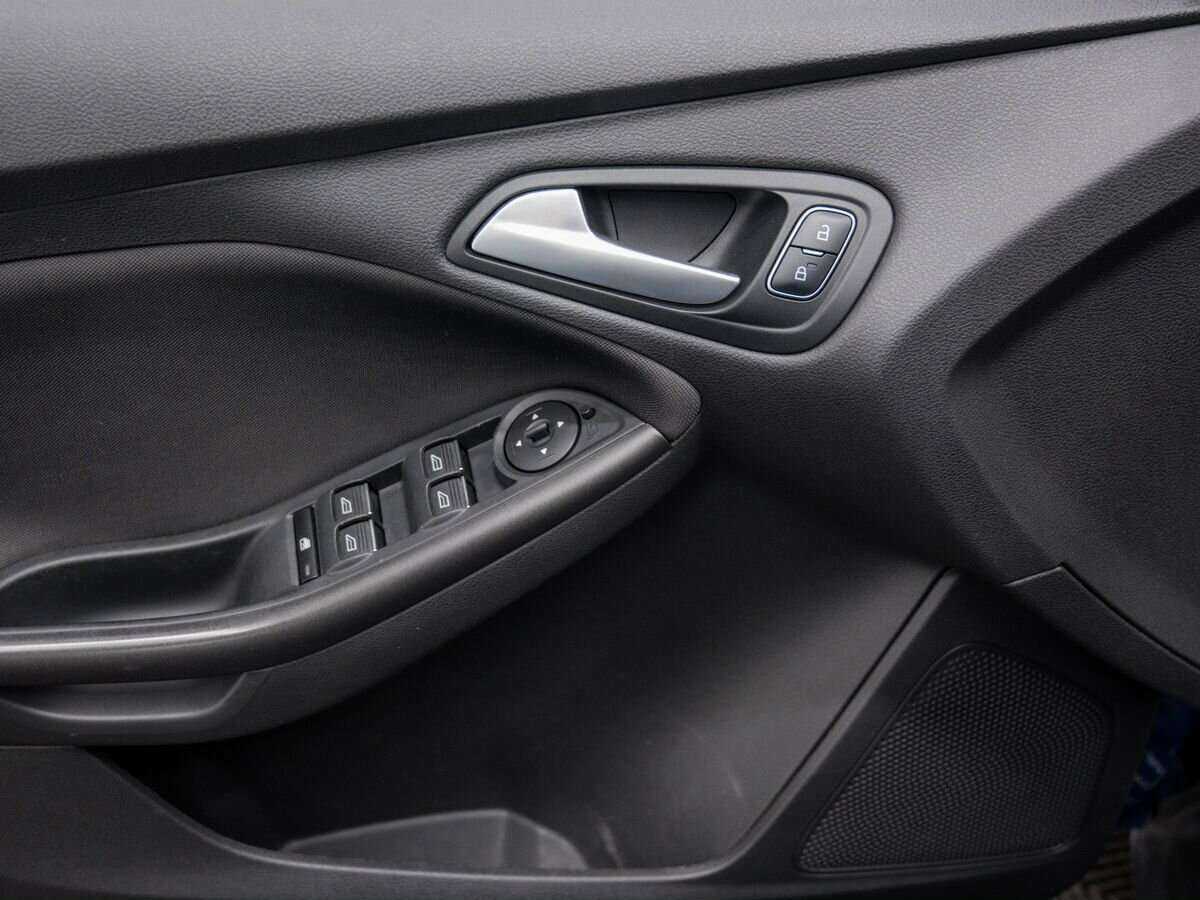 Ford Focus 2017 года с пробегом. Фото: #15