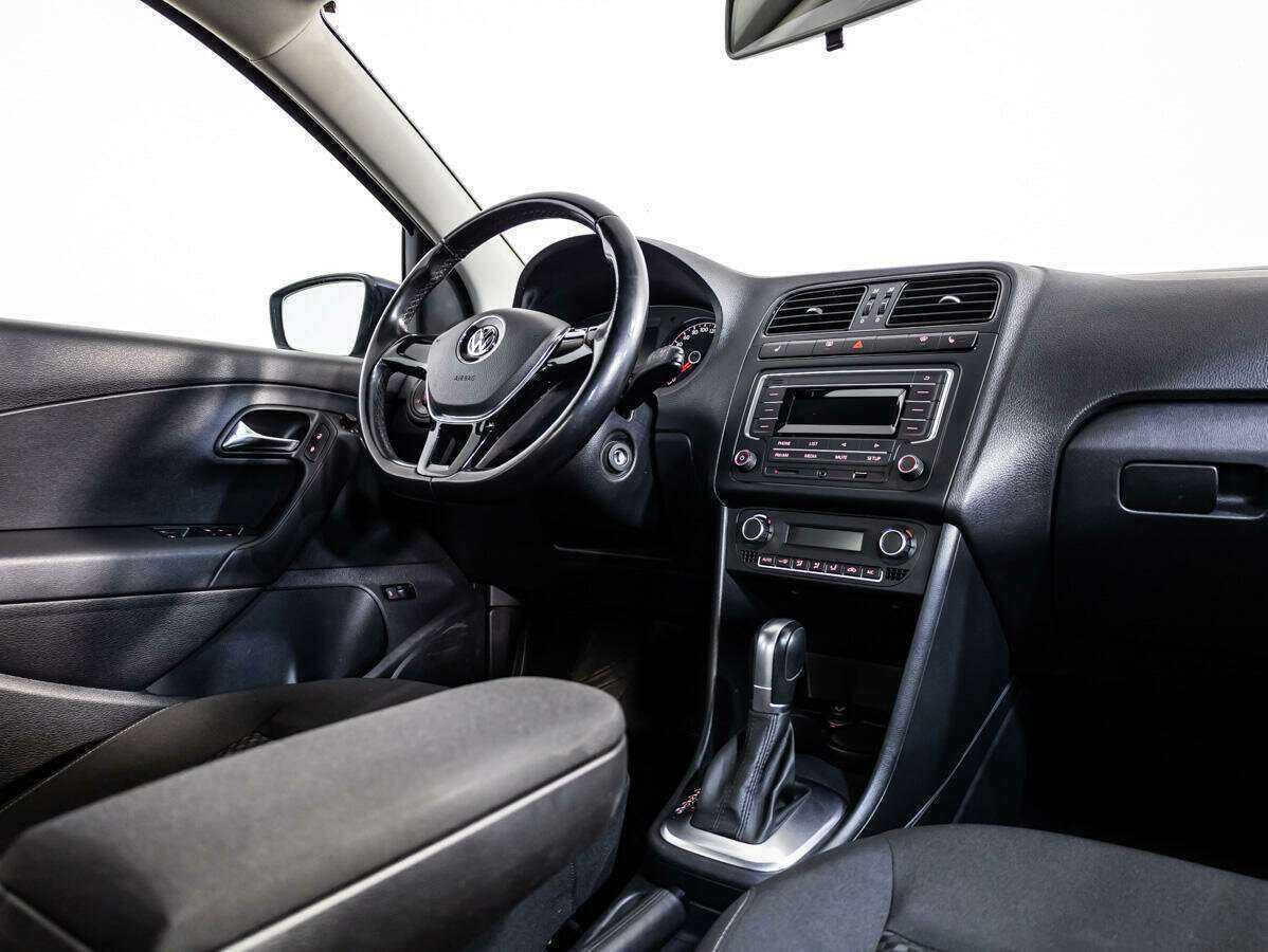 Volkswagen Polo 2017 года с пробегом. Фото: #6