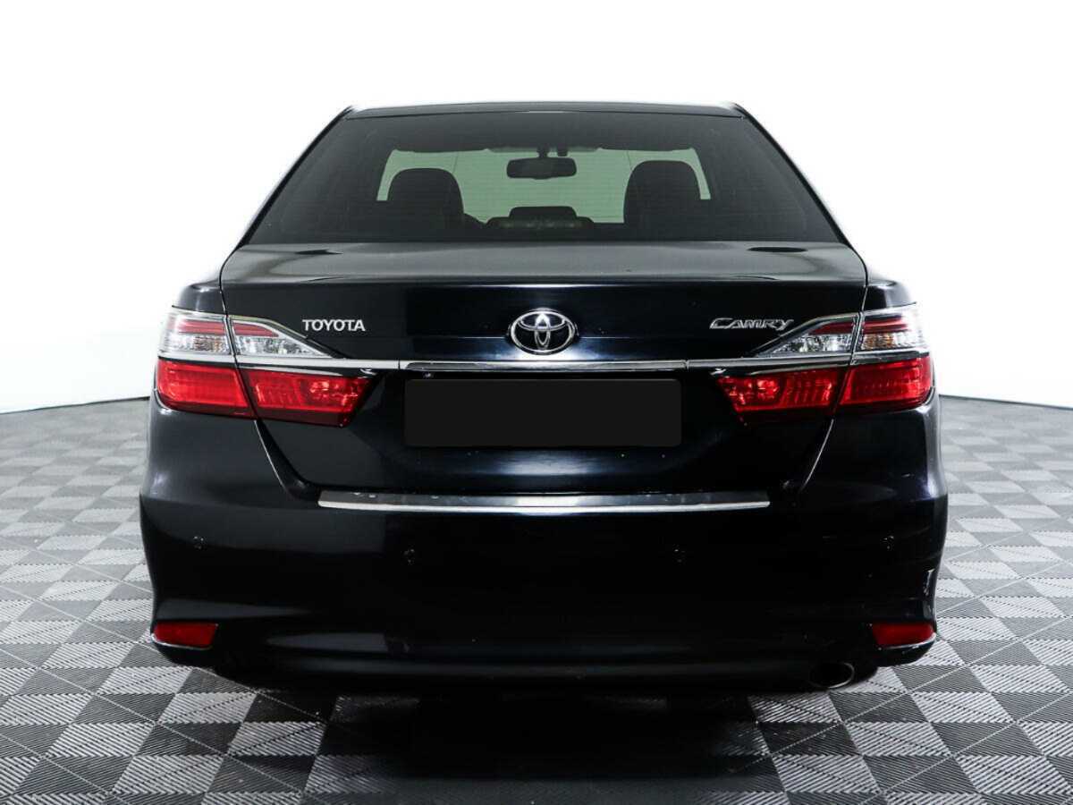 Toyota Camry 2016 года с пробегом. Фото: #4