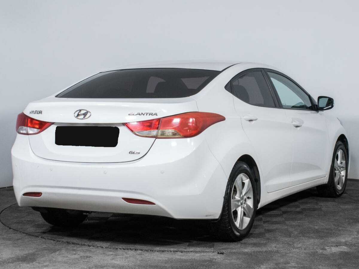 Hyundai Elantra 2013 года с пробегом. Фото: #4