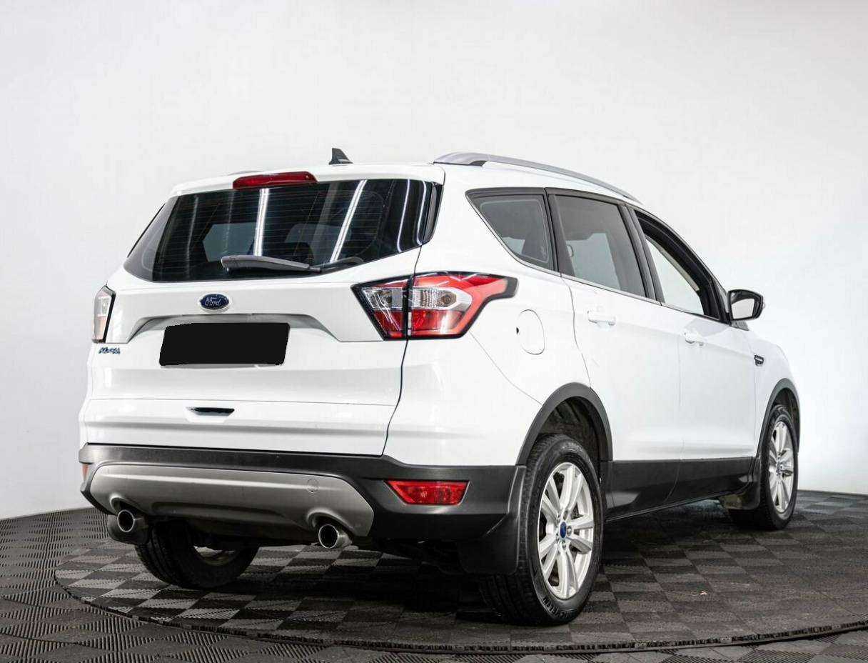 Ford Kuga 2017 года с пробегом. Фото: #5