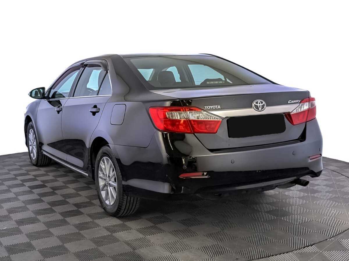 Toyota Camry 2014 года с пробегом. Фото: #6