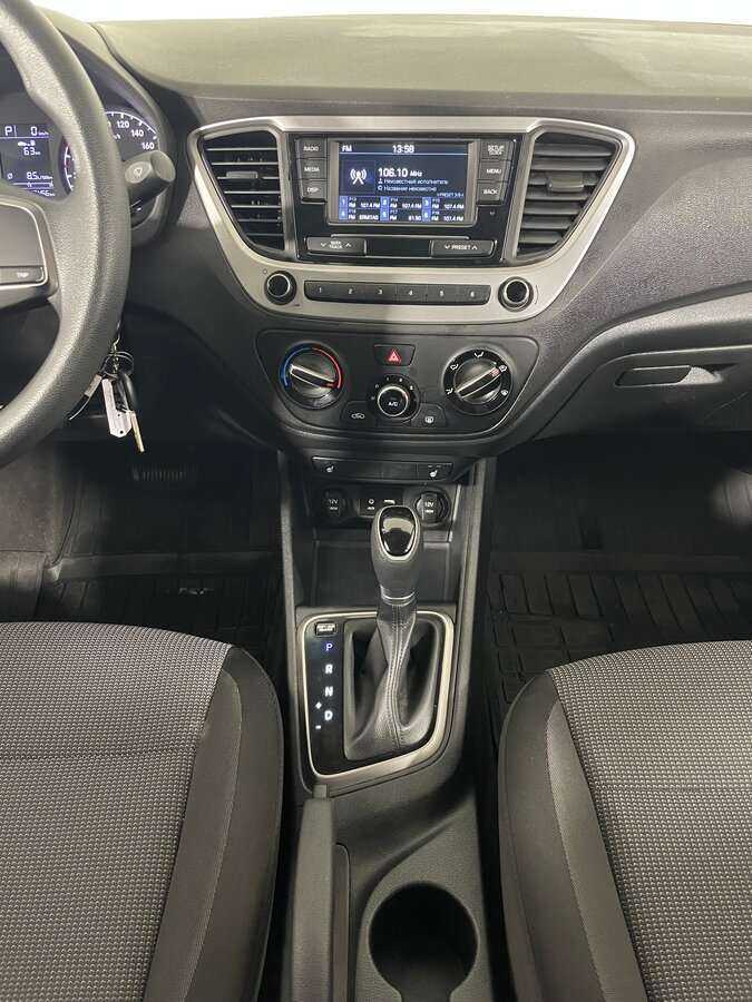 Hyundai Solaris 2017 года с пробегом. Фото: #14