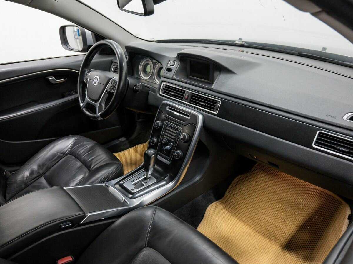 Volvo XC70 2012 года с пробегом. Фото: #6